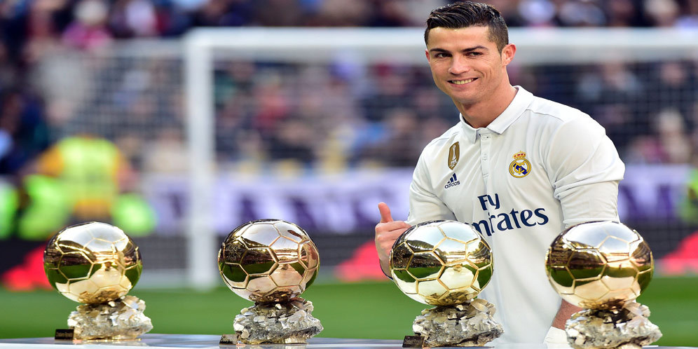 Galeri: Cristiano Ronaldo dan 4 Ballon d'Or di Bernabeu