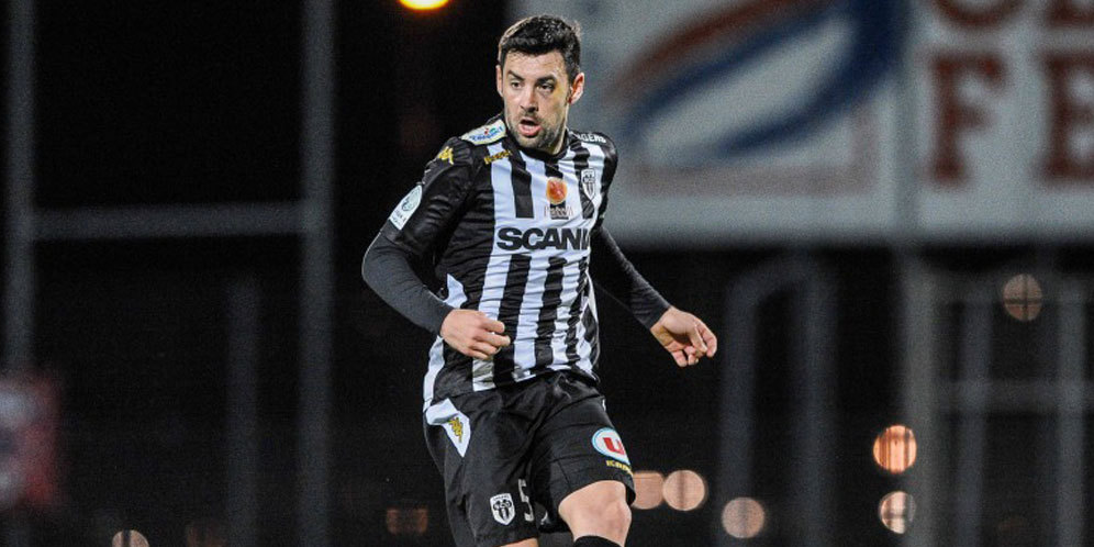 Thomas Mangani