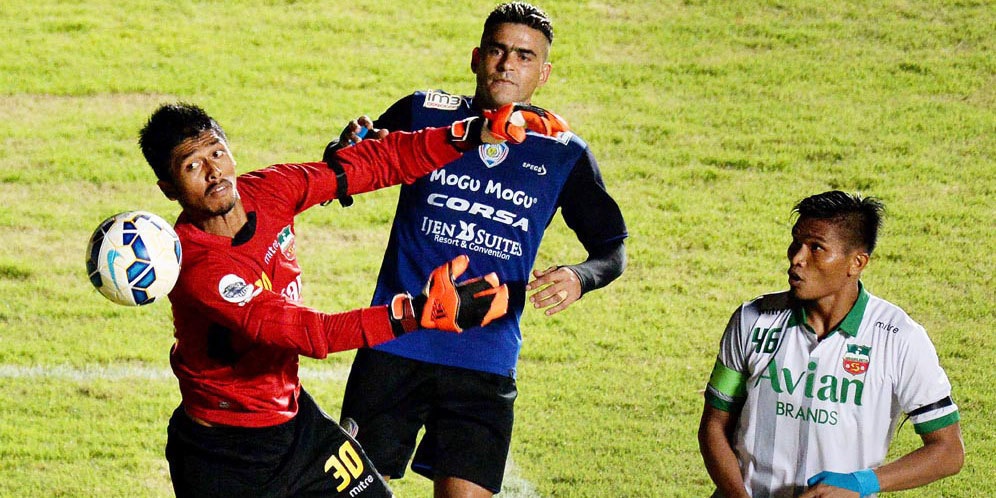 Arema FC Bakal Seleksi Dua Penjaga Gawang