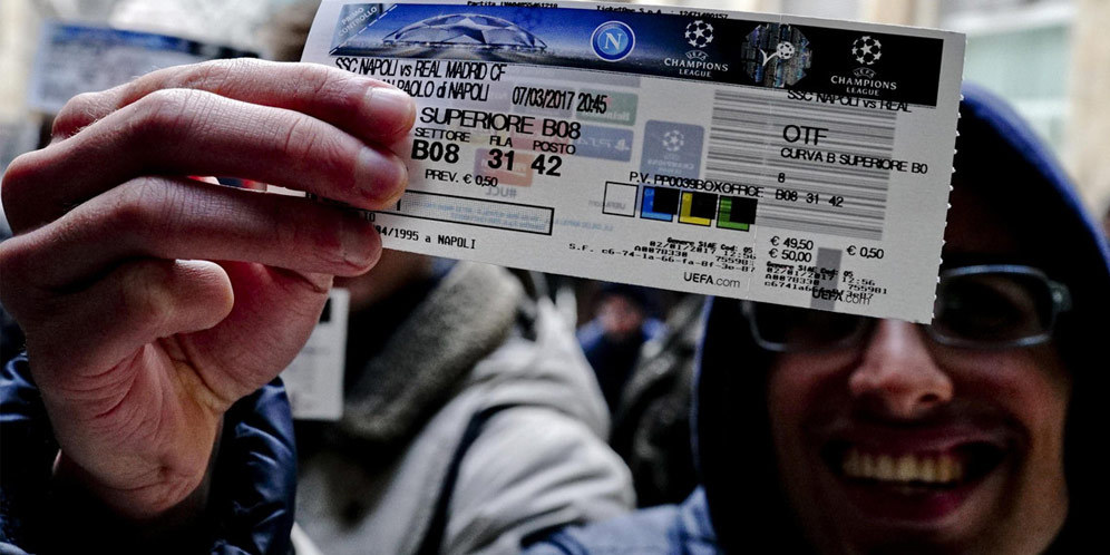 Tiket Napoli vs Real Madrid Ludes Dalam Sehari