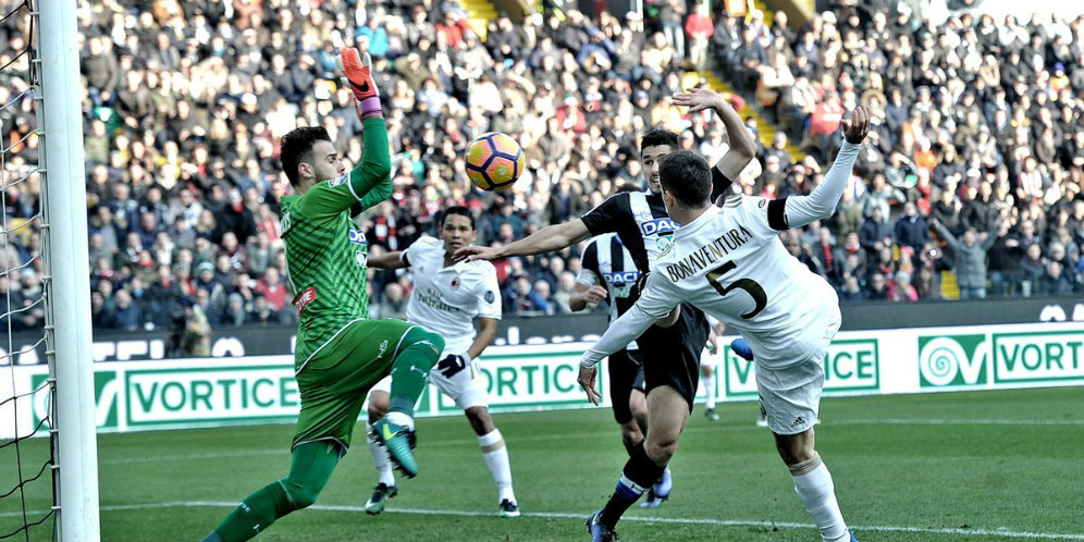 Hasil Pertandingan Udinese vs AC Milan: Skor 2-1