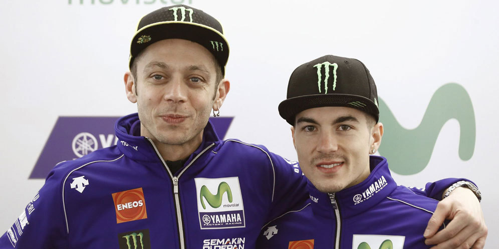 Rossi-Vinales Resmi Pamerkan Motor Baru Yamaha MotoGP