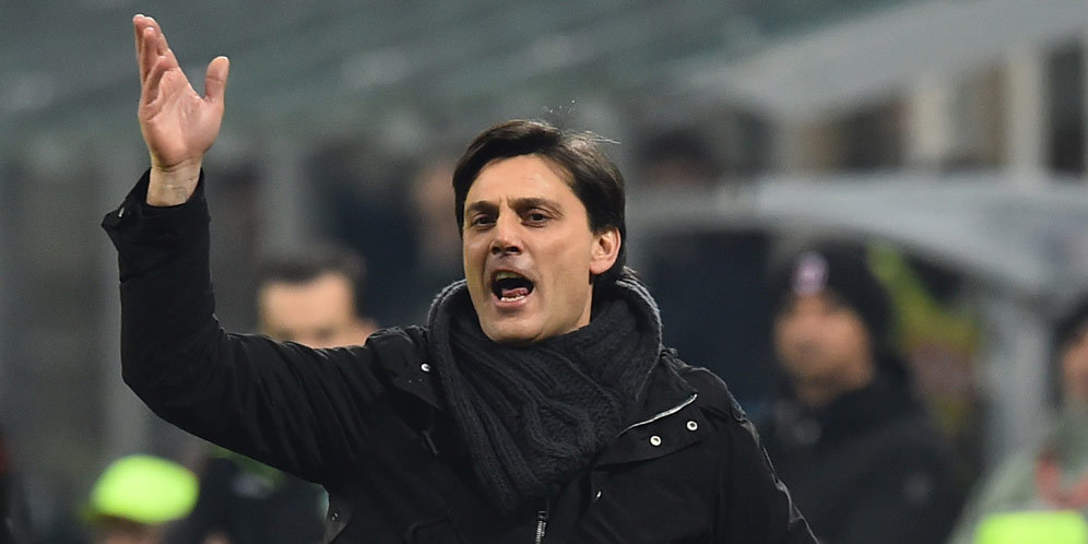 Montella Kecewa dengan Wasit yang Menyebabkan Milan Kalah