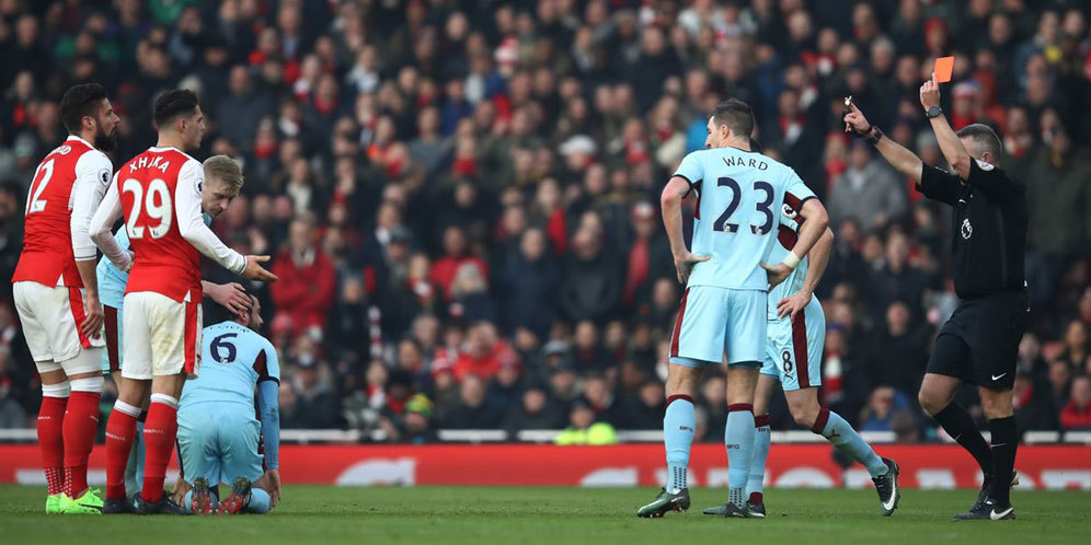 Arsenal Tim Paling Tangguh Meski Diganjar Kartu Merah