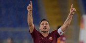 Totti Idamkan Bermain Bersama Cristiano Ronaldo Totti Idamkan Bermain Bersama Cristiano Ronaldo