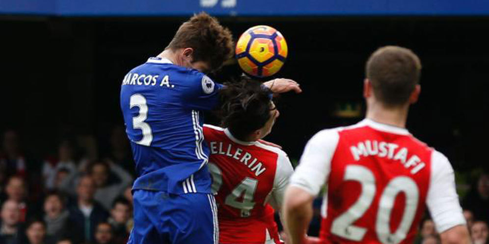 Bellerin Ungkap Kondisi Terakhir Usai Disikut Alonso