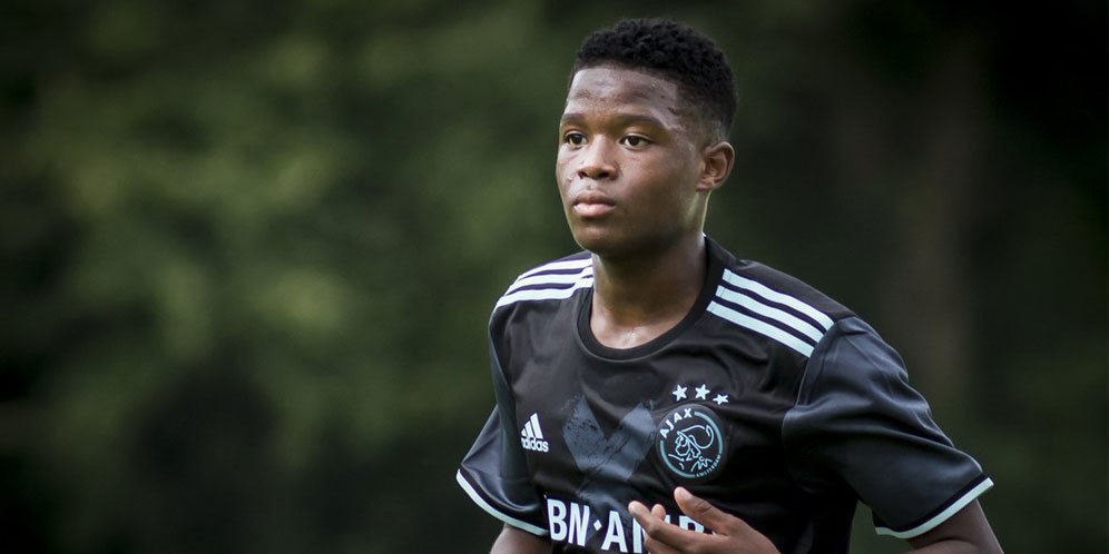 Wonderkid Ajax Mengaku Tertarik Gabung MU