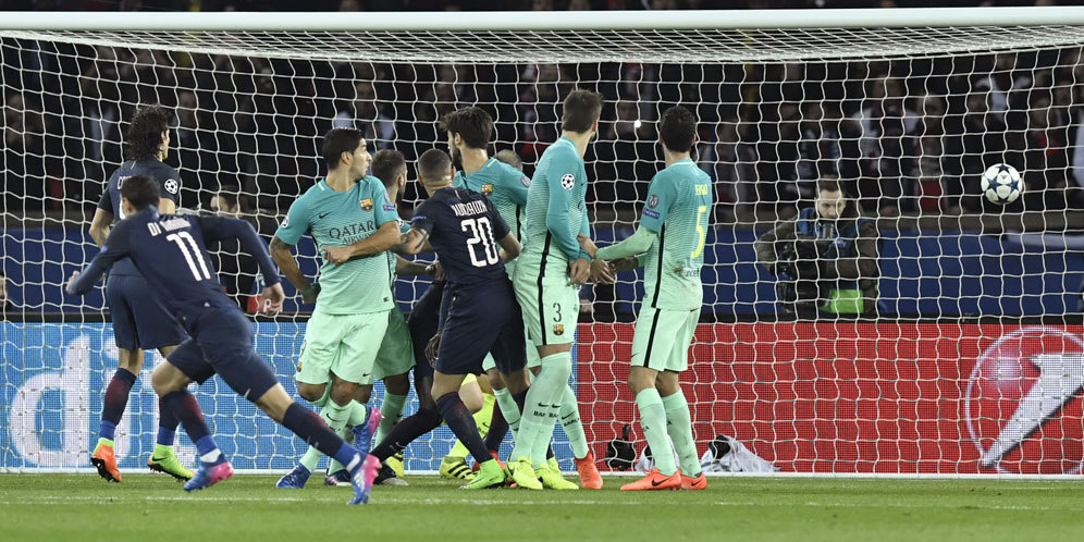 PSG Adukan Daftar Kesalahan Wasit di Barcelona pada UEFA