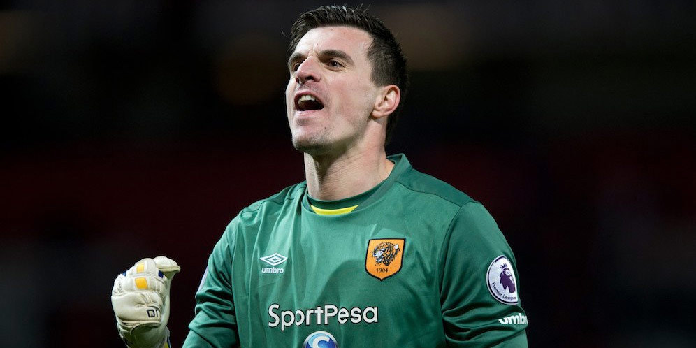 Sukses Bendung Semua Serangan MU, Ini Kata Jakupovic