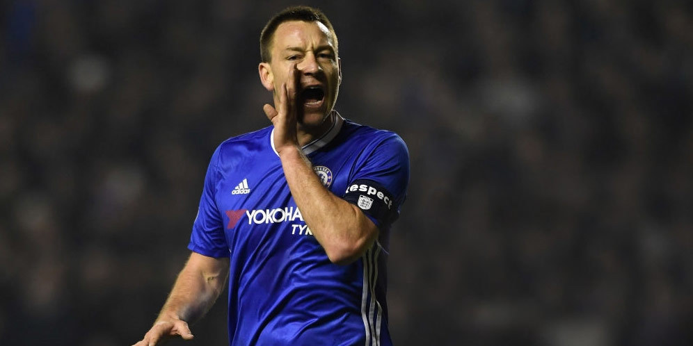 West Brom Tertarik Tampung John Terry  