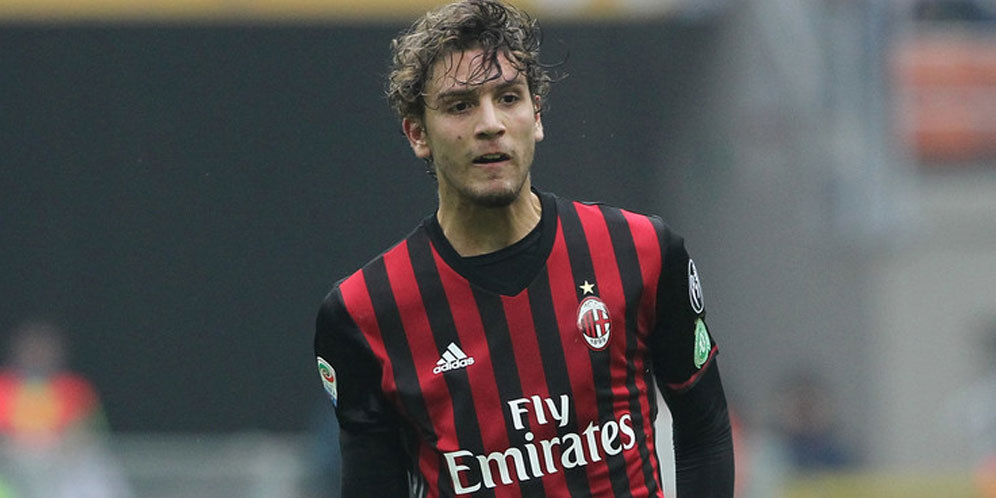 Locatelli Ingin Bertahan di AC Milan