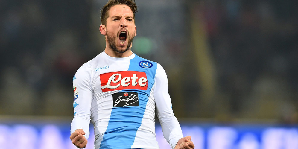 Yang Lain Baru Satu, Hattrick Mertens Sudah Tiga