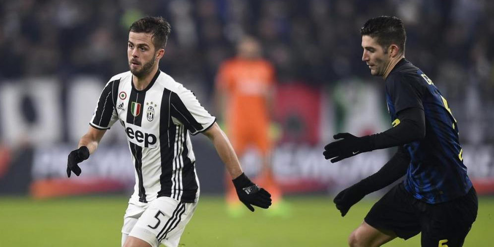 Pjanic Senang Tiga Poin Dari Inter Jauhkan Diri Dari Rival