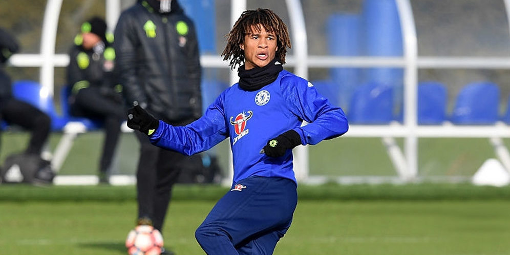 Ake: Saya ke Chelsea Bukan Karena Drogba