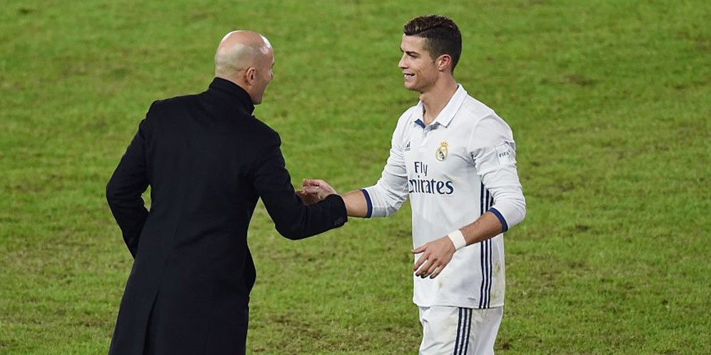 Ronaldo Marah Diganti, Ini Tanggapan Zidane