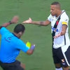 Gara-gara Wasit Diving, Luis Fabiano Dapat Kartu Merah!