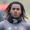 Kesempatan Main Terbatas, Renato Sanches Enggan Menyerah