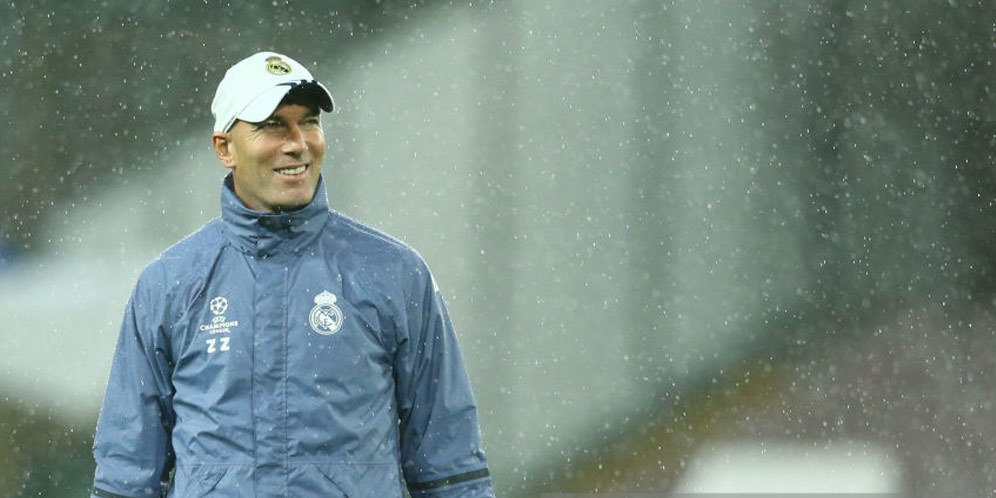 Zidane Siap Hadapi Jadwal Padat Bulan April