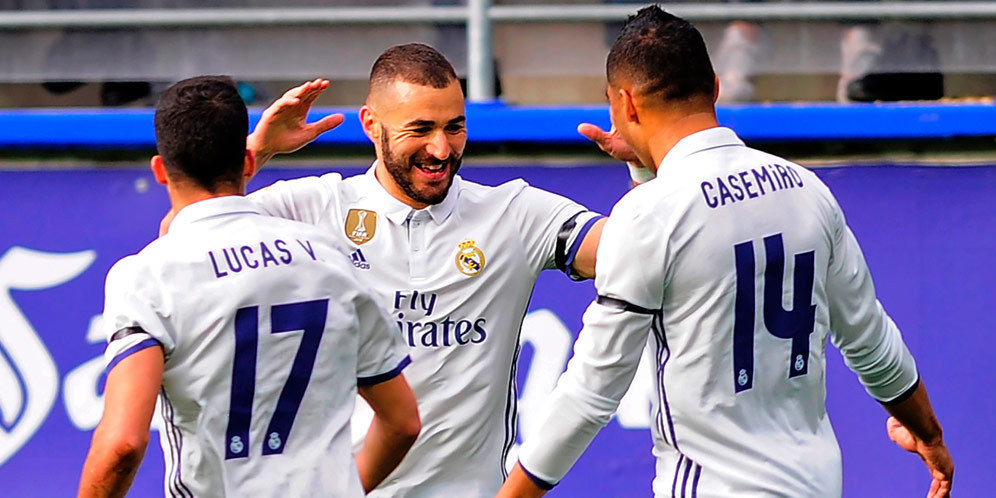 Zidane Puji Performa Karim Benzema Lawan Eibar