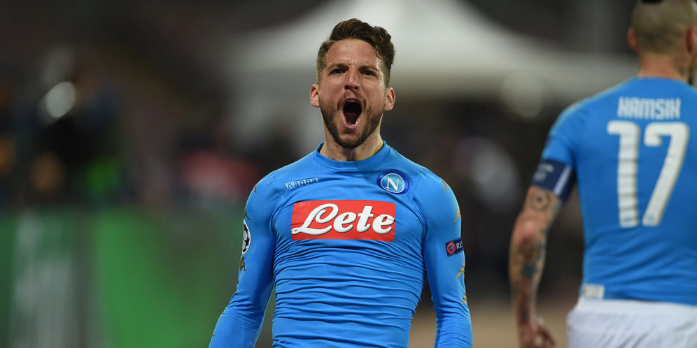 Chelsea Ikut Memburu Servis Dries Mertens