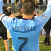 Gol Spektakuler David Villa Dari Jarak 45 Meter