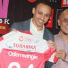 Peter Odemwingie Resmi Gabung Madura United