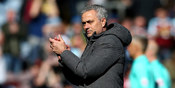 Carragher Sebut Taktik Mourinho di MU Memalukan Carragher Sebut Taktik Mourinho di MU Memalukan