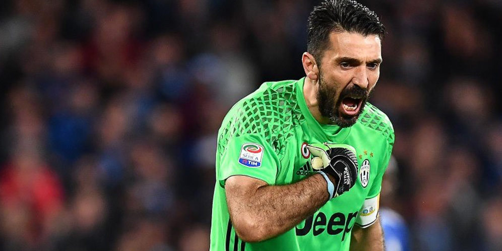 Buffon: Saya Janji Pensiun Jika Clean Sheet Lawan Barca