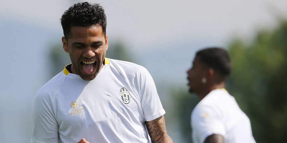 Dani Alves Akan Jadi Mimpi Buruk Real Madrid