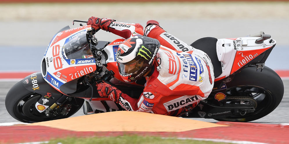 Lorenzo: Rossi Mengejutkan, Panutan Bagi Rival