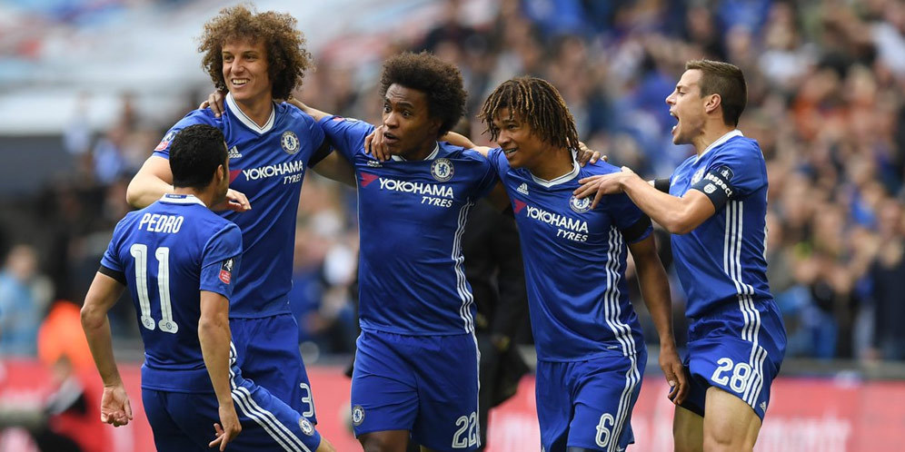 Nathan Ake Sadar Sulitnya Jadi Starter di Chelsea