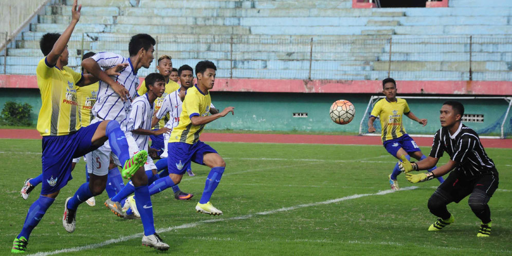 Gresik United Pesta Gol ke Gawang Persida Sidoarjo