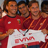 Jersey Spesial Persembahan Lawan Terakhir Totti