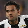 Tottenham Hubungi Dani Alves