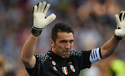 Pirlo Ingin Buffon Angkat Trofi Liga Champions