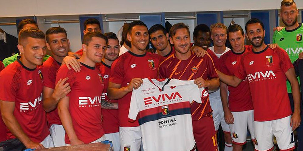 Jersey Spesial Persembahan Lawan Terakhir Totti