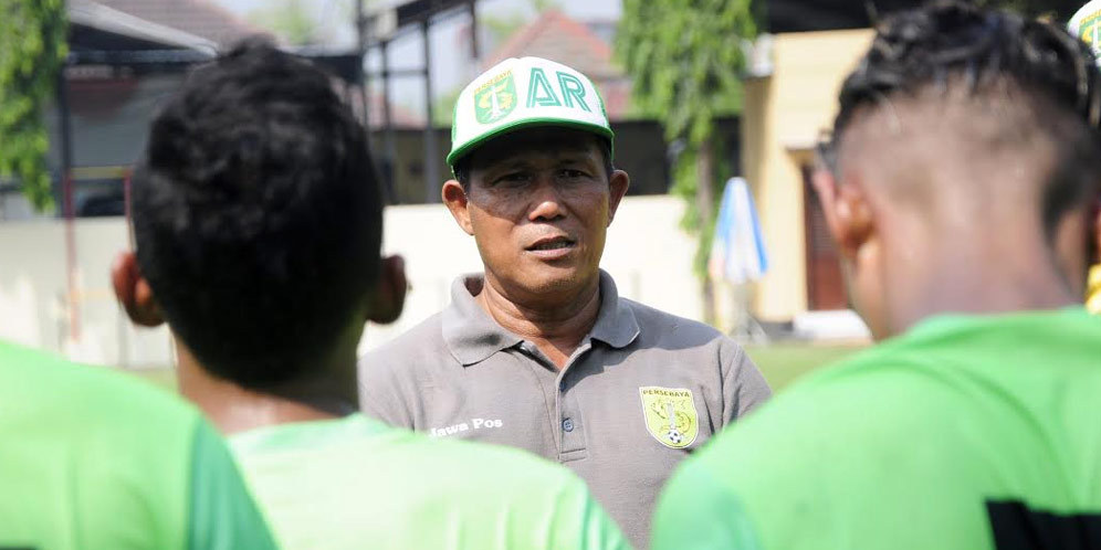 Tanpa Iwan Setiawan, Pemain Persebaya Tetap Serius Latihan