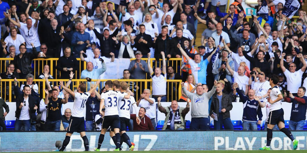 Pochettino: Tottenham Sempurna Lawan MU