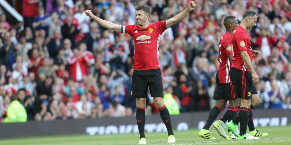 Carrick Cetak Gol di Laga Testimonial, MU Urung Kalah