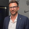 Foto: Eusebio Di Francesco Pulang ke Roma