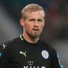 Cari Ganti Courtois, Chelsea Incar Kasper Schmeichel