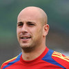 Reina Menolak Pensiun dari Timnas Spanyol