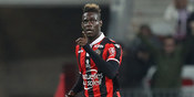 Balotelli Siap Potong Gaji di Nice Balotelli Siap Potong Gaji di Nice