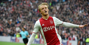 Tolak Pindah, Dolberg Ngotot Betah di Ajax