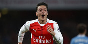 Ozil Tak Pantas Dapat Kontrak Baru di Arsenal Ozil Tak Pantas Dapat Kontrak Baru di Arsenal