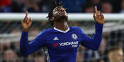 Michy Batshuayi Semprot Antonio Conte: Dasar Penipu!