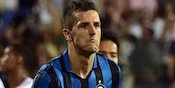 Newcastle Batalkan Rencana Gaet Jovetic Newcastle Batalkan Rencana Gaet Jovetic