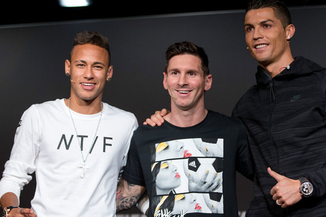 6 Transfer Top yang Sukses Bikin Geger: Membelot ke Rival Abadi hingga Pindah dengan Harga Selangit 6 Transfer Top yang Sukses Bikin Geger: Membelot ke Rival Abadi hingga Pindah dengan Harga Selangit