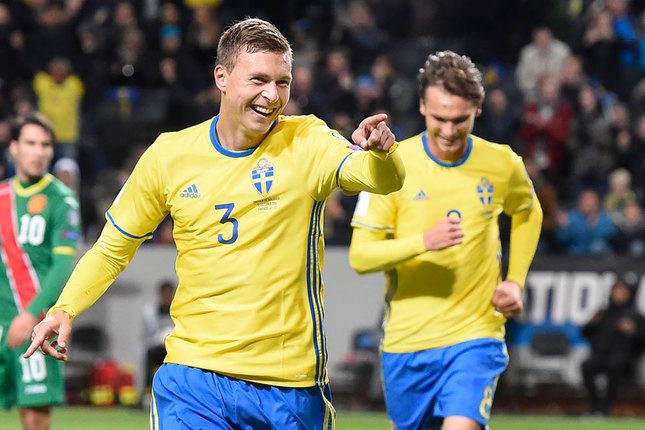 Lindelof Bicara Soal Posisi Terbaiknya Lindelof Bicara Soal Posisi Terbaiknya