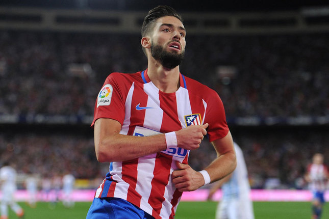 Bek Kiri: Yannick Carrasco